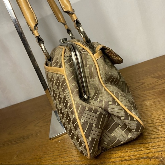 Vintage Nine West Monogram Fabric Leather Trim Shoulder Bag Purse Silver - Picture 8 of 16